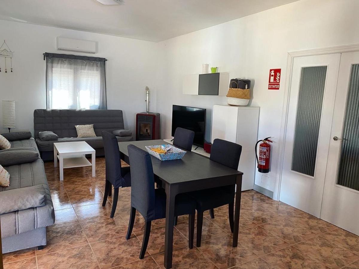 Casa Con Piscina, Villa Alarilla Fuentiduena de Tajo Eksteriør bilde