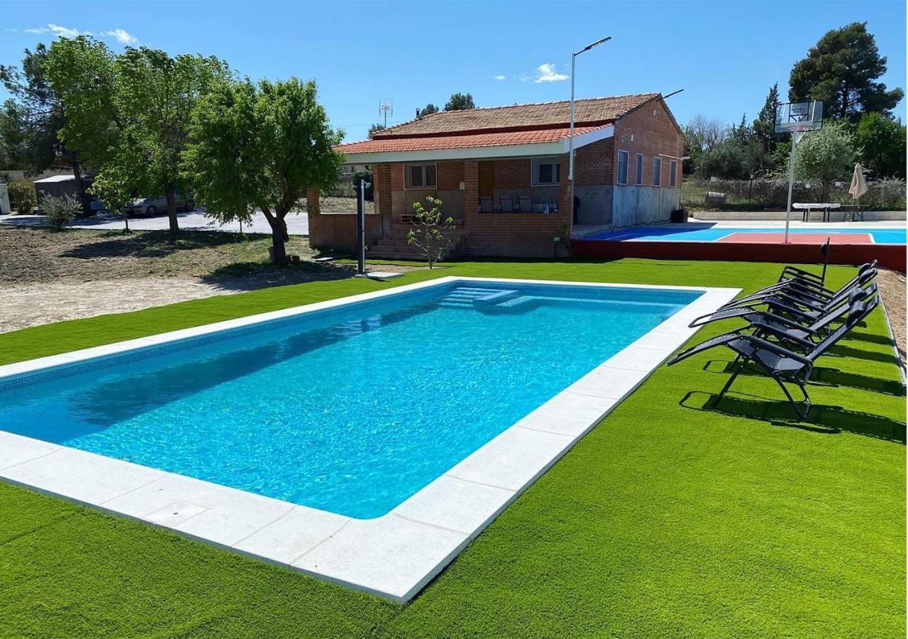 Casa Con Piscina, Villa Alarilla Fuentiduena de Tajo Eksteriør bilde